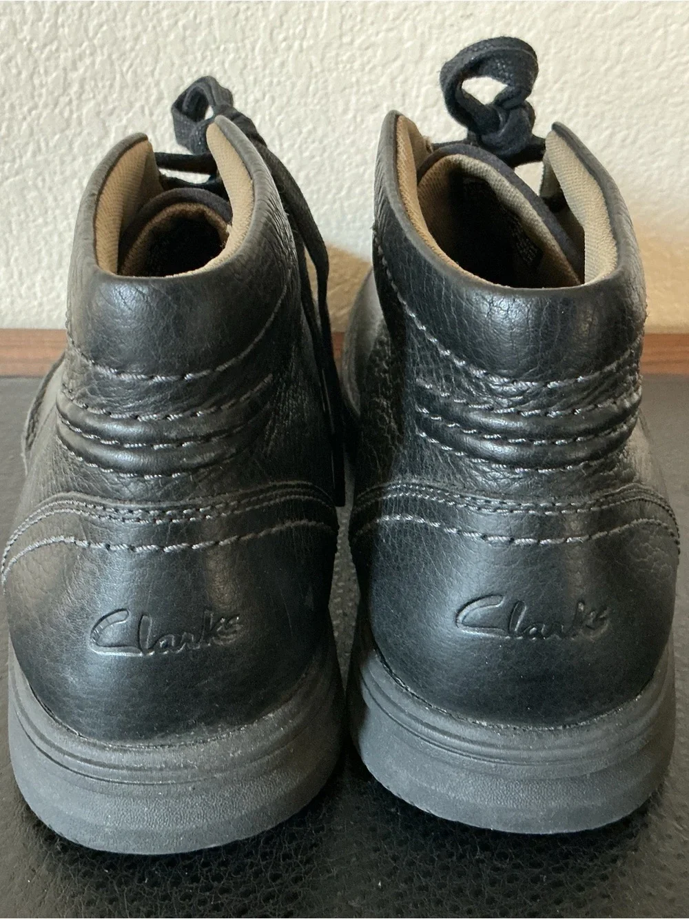 Clarks Men Senner Drive Black Pebbled Leather Light Weight Chukka Boot Size 10